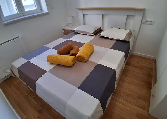 I&r Appartement Bibinje